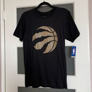 NBA toronto raptors gold basketball logo tshirt